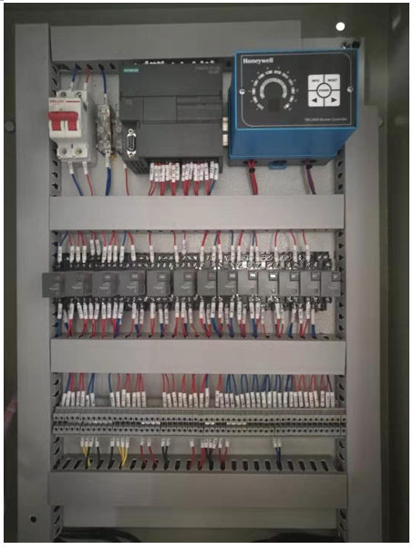 霍尼韦尔TBC2800控制器+西门子SR-30PLC电控柜